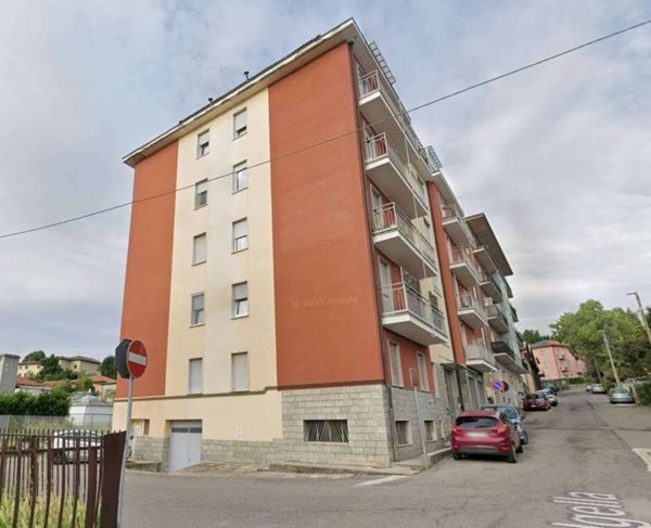 appartamento in vendita a Varese in zona Biumo