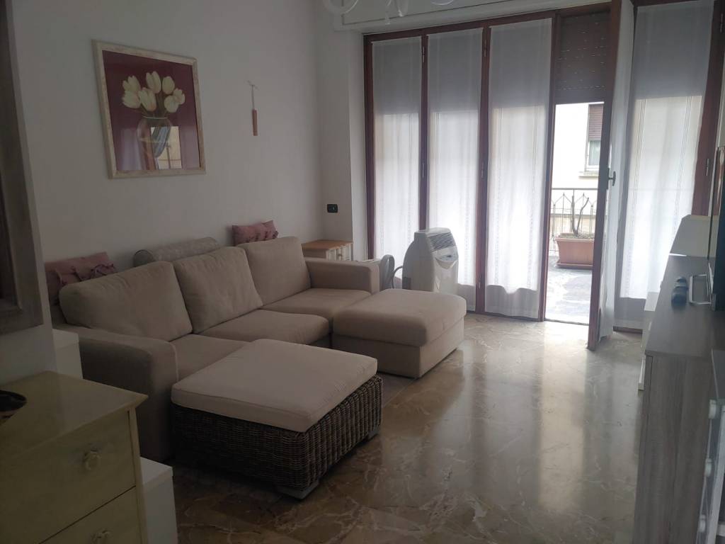 appartamento in vendita a Varese in zona Biumo