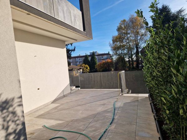 appartamento in vendita a Varese in zona Giubiano