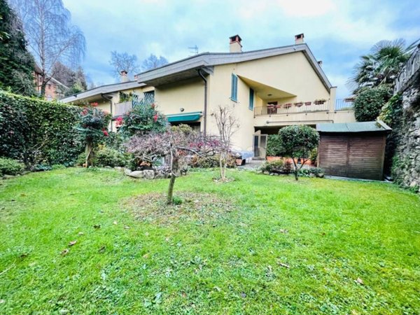 appartamento in vendita a Varese in zona Sant'Ambrogio