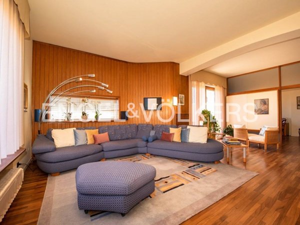 appartamento in vendita a Varese in zona Centro Città