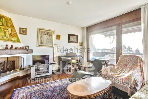 appartamento in vendita a Varese in zona Masnago