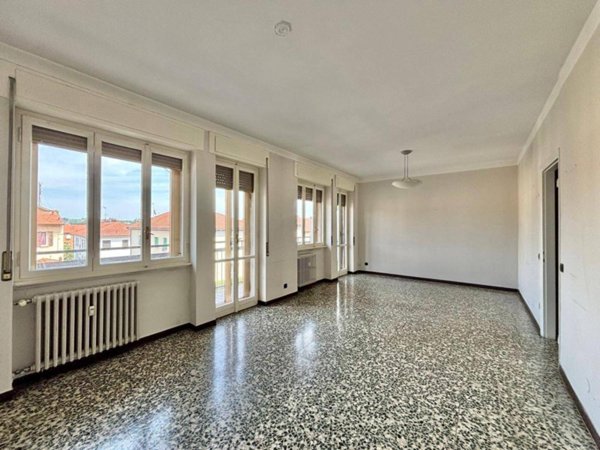 appartamento in vendita a Varese in zona Biumo