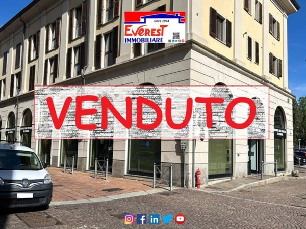 appartamento in vendita a Varese in zona Centro Città