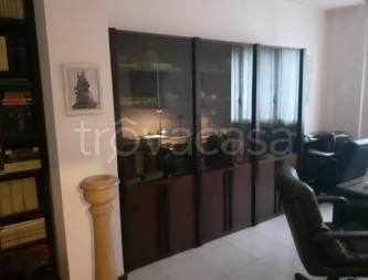 appartamento in vendita a Varese in zona Centro Città