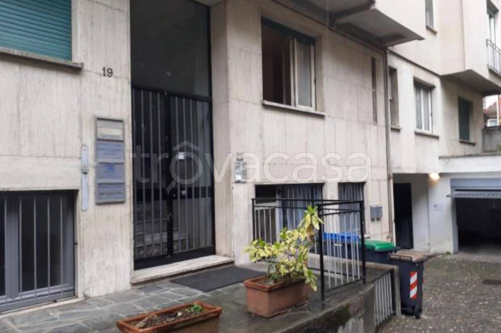 appartamento in vendita a Varese in zona Centro Città