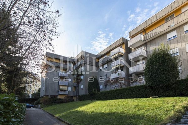 appartamento in vendita a Varese