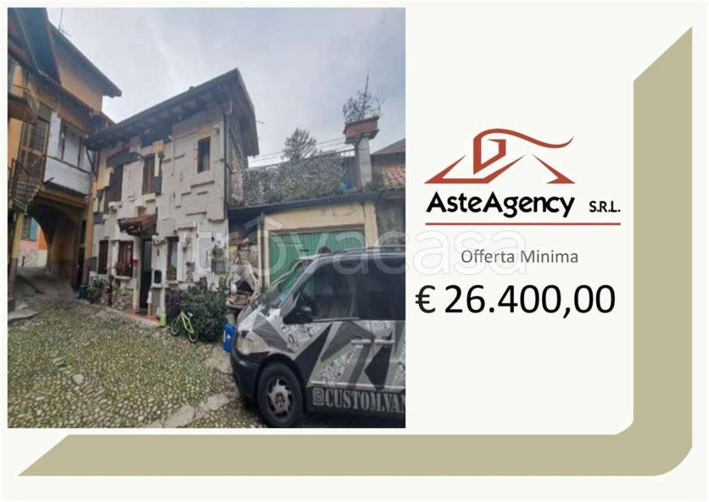 appartamento in vendita a Varese in zona Centro Città