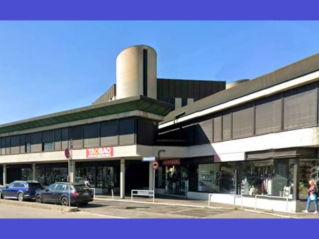 ufficio in vendita a Varese in zona Giubiano
