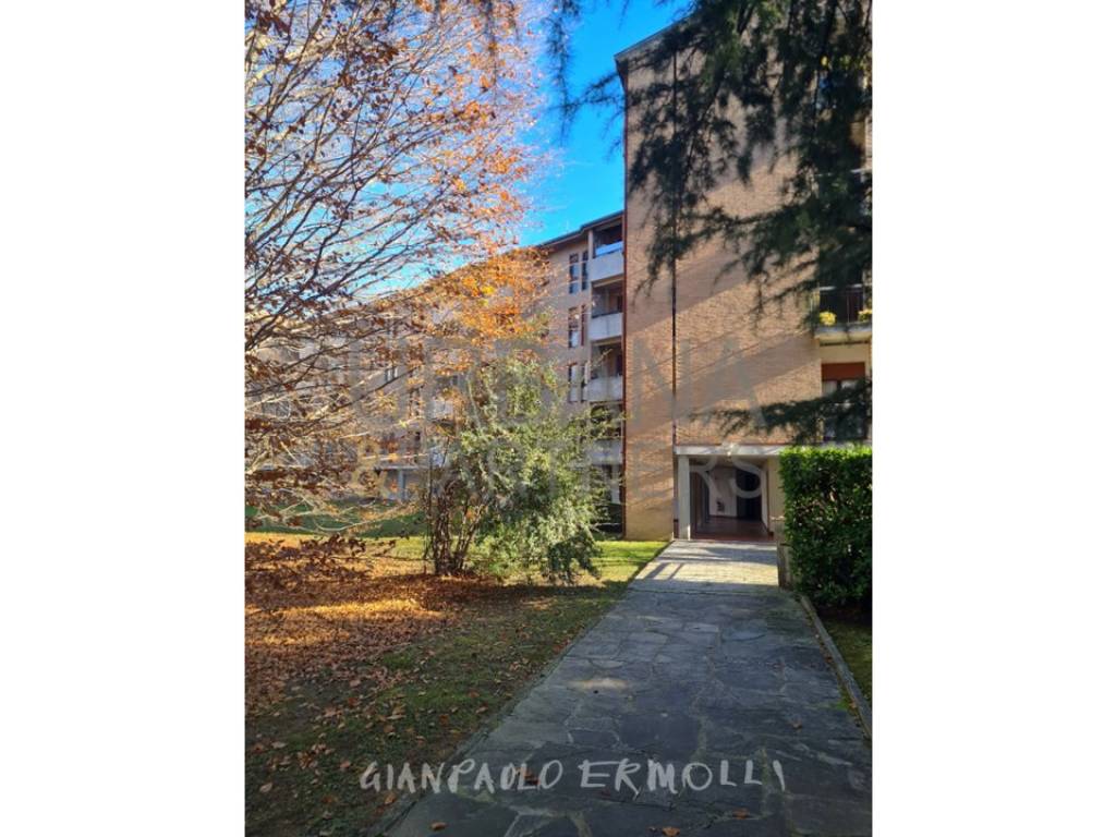 appartamento in vendita a Varese