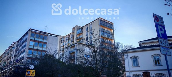 appartamento in vendita a Varese in zona Giubiano