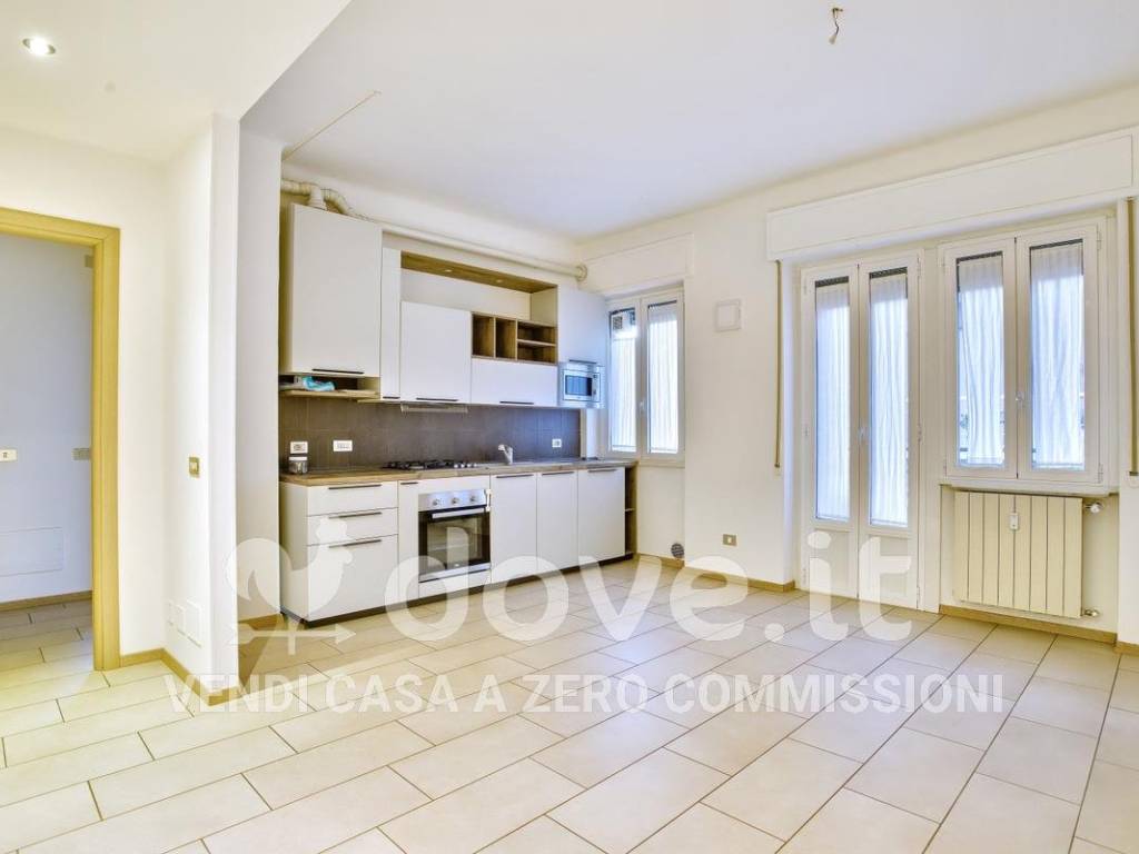 appartamento in vendita a Varese in zona Biumo