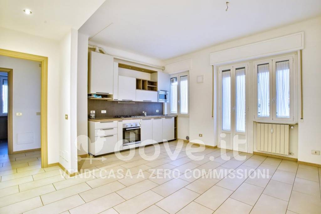 appartamento in vendita a Varese in zona Biumo