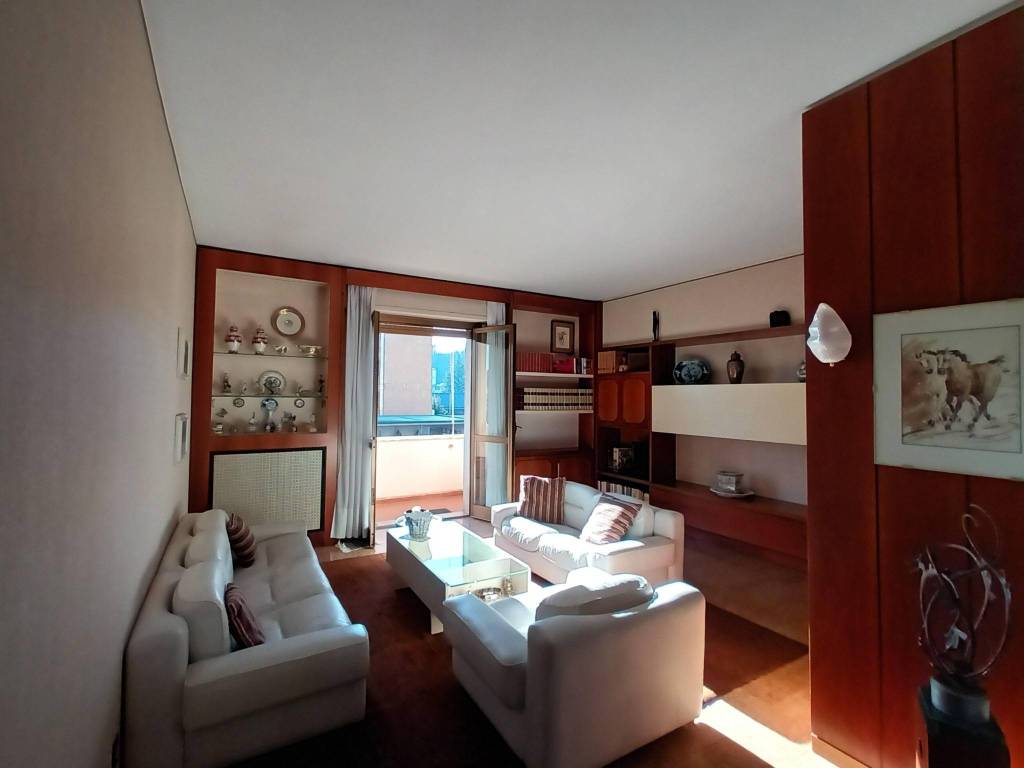 appartamento in vendita a Varese in zona San Gallo