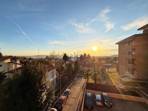 appartamento in vendita a Varese in zona Masnago