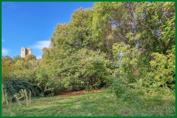 casa indipendente in vendita a Varese in zona Velate