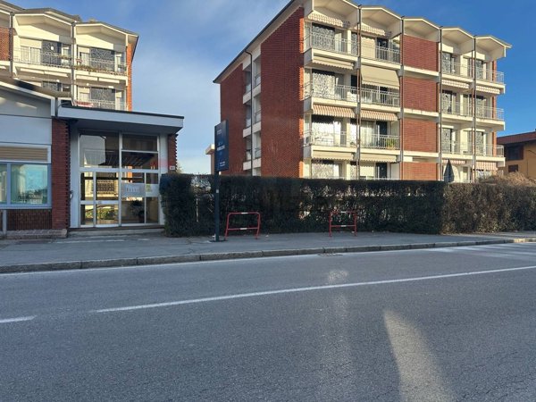 appartamento in vendita a Varese in zona Giubiano