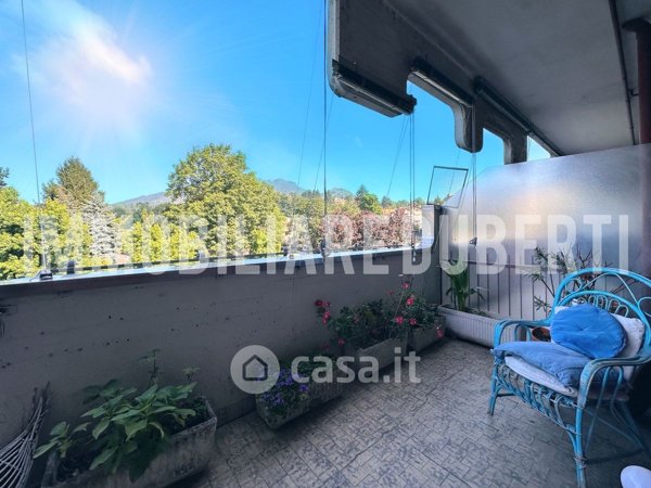 appartamento in vendita a Varese in zona Velate