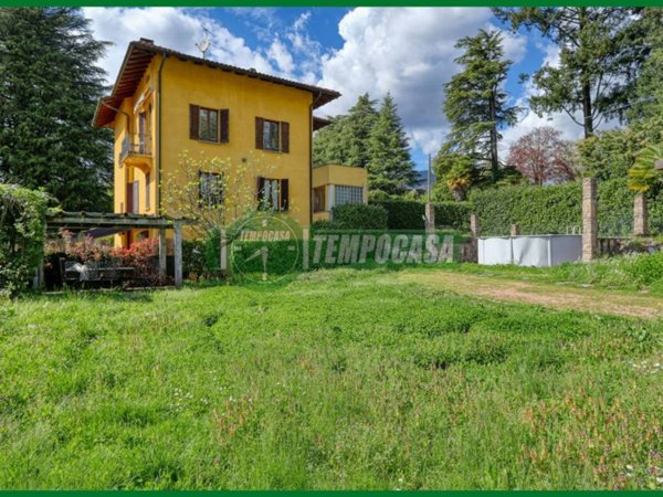 casa indipendente in vendita a Varese in zona Masnago