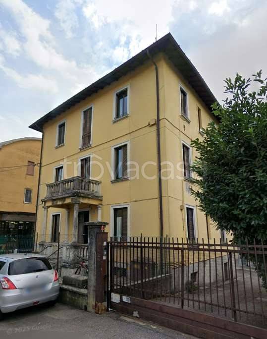 appartamento in vendita a Varese