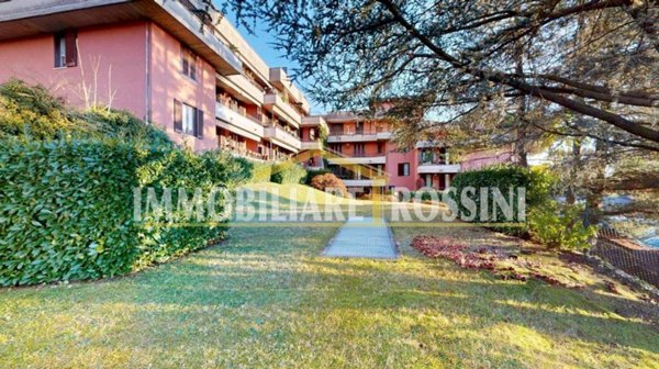 appartamento in vendita a Varese in zona Bobbiate