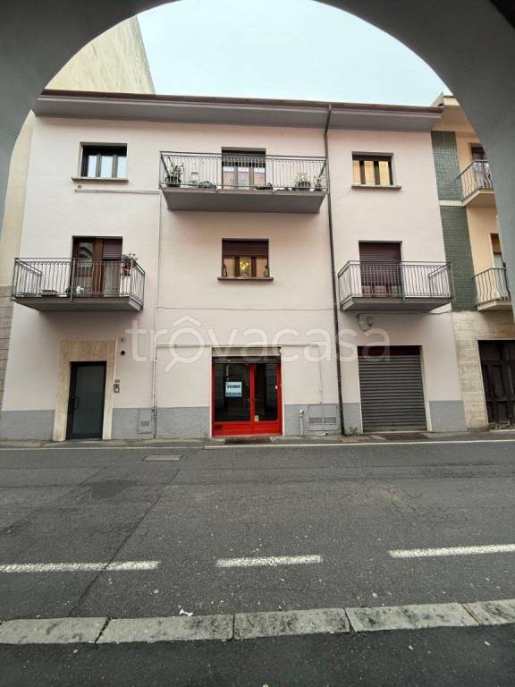 appartamento in vendita a Varese in zona Centro Città