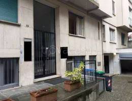 appartamento in vendita a Varese in zona Centro Città