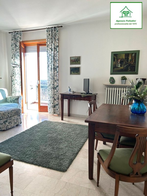 appartamento in vendita a Varese in zona Sant'Ambrogio