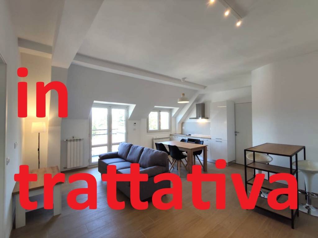 appartamento in vendita a Varese in zona Giubiano