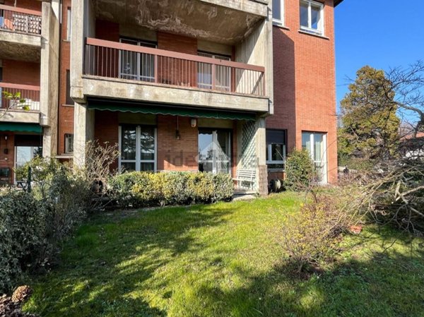 appartamento in vendita a Varese in zona Casbeno