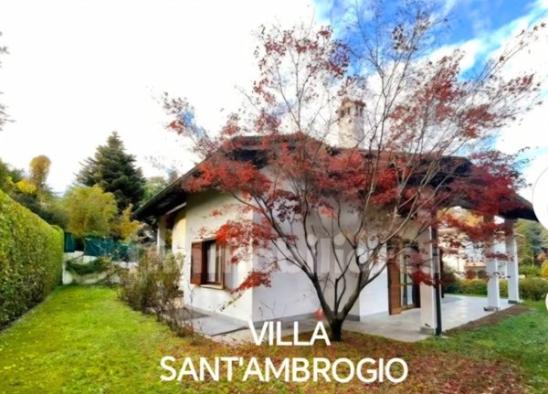 casa indipendente in vendita a Varese in zona Sant'Ambrogio