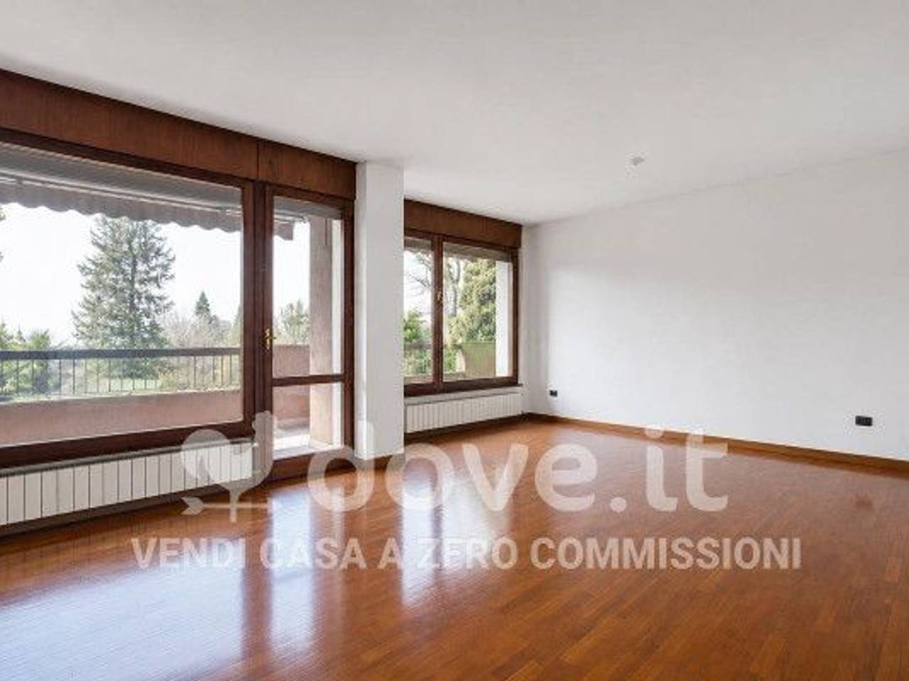 appartamento in vendita a Varese in zona Casbeno