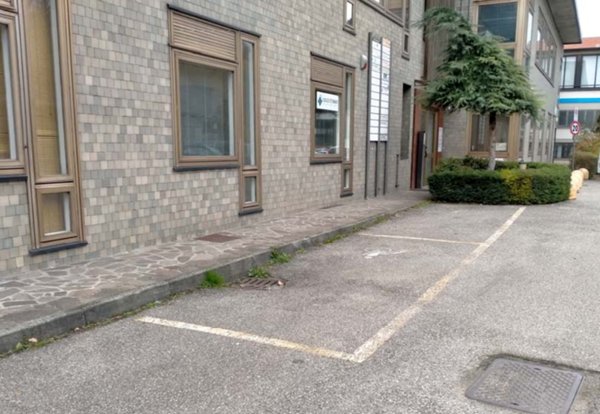 ufficio in vendita a Varese