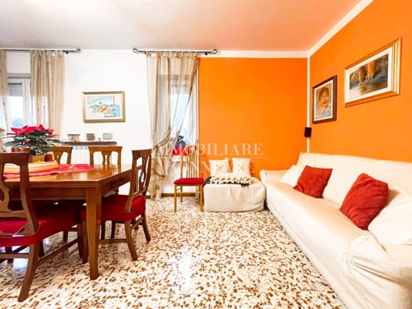 appartamento in vendita a Varese in zona Giubiano