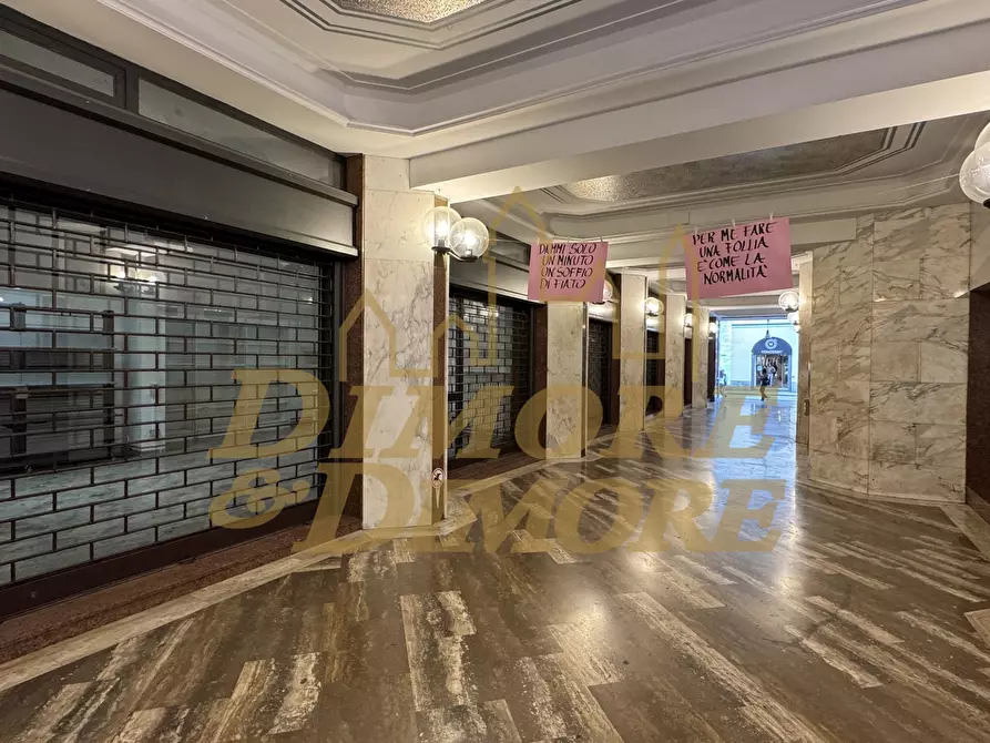 locale di sgombero in vendita a Varese in zona Centro Città