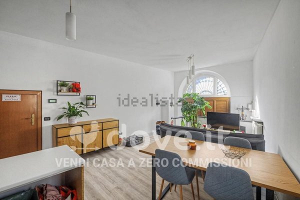 appartamento in vendita a Varese in zona Biumo