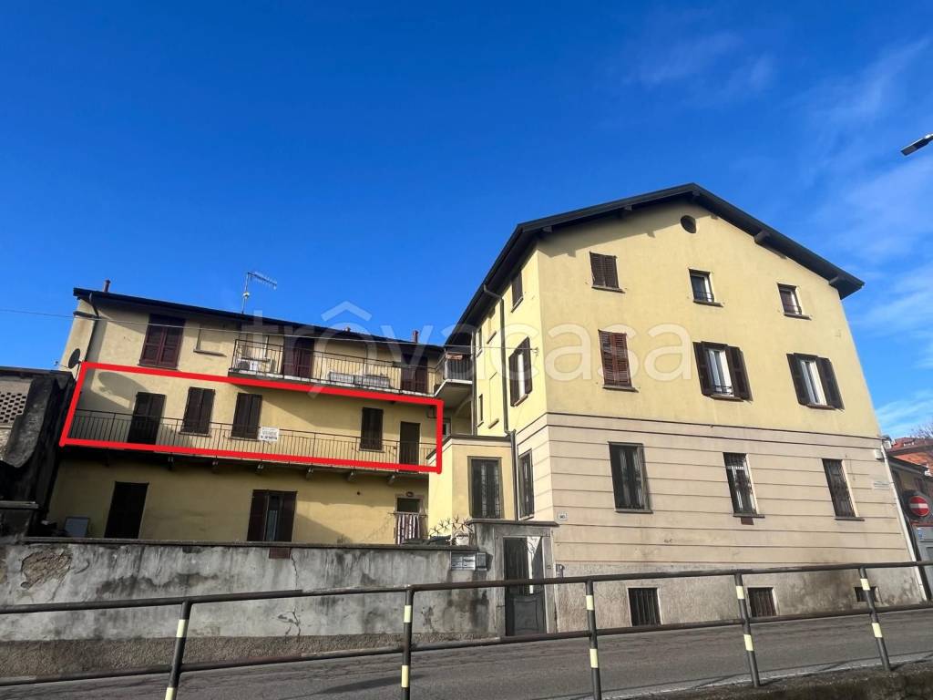 appartamento in vendita a Varese in zona Sant'Ambrogio