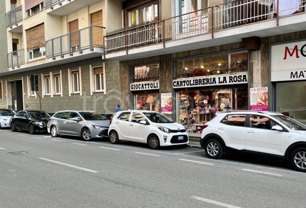 negozio in vendita a Varese in zona Centro Città