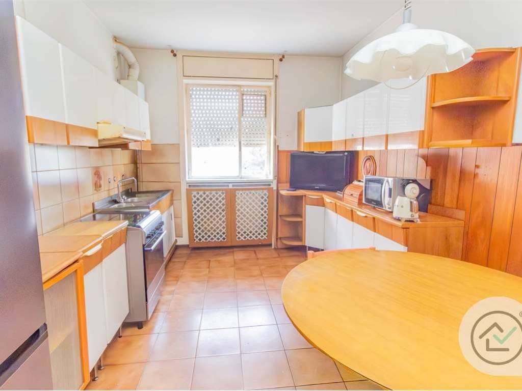 appartamento in vendita a Varese in zona San Fermo