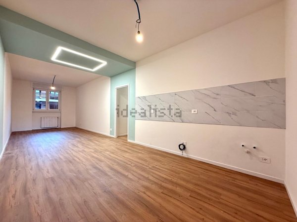 appartamento in vendita a Varese in zona Biumo