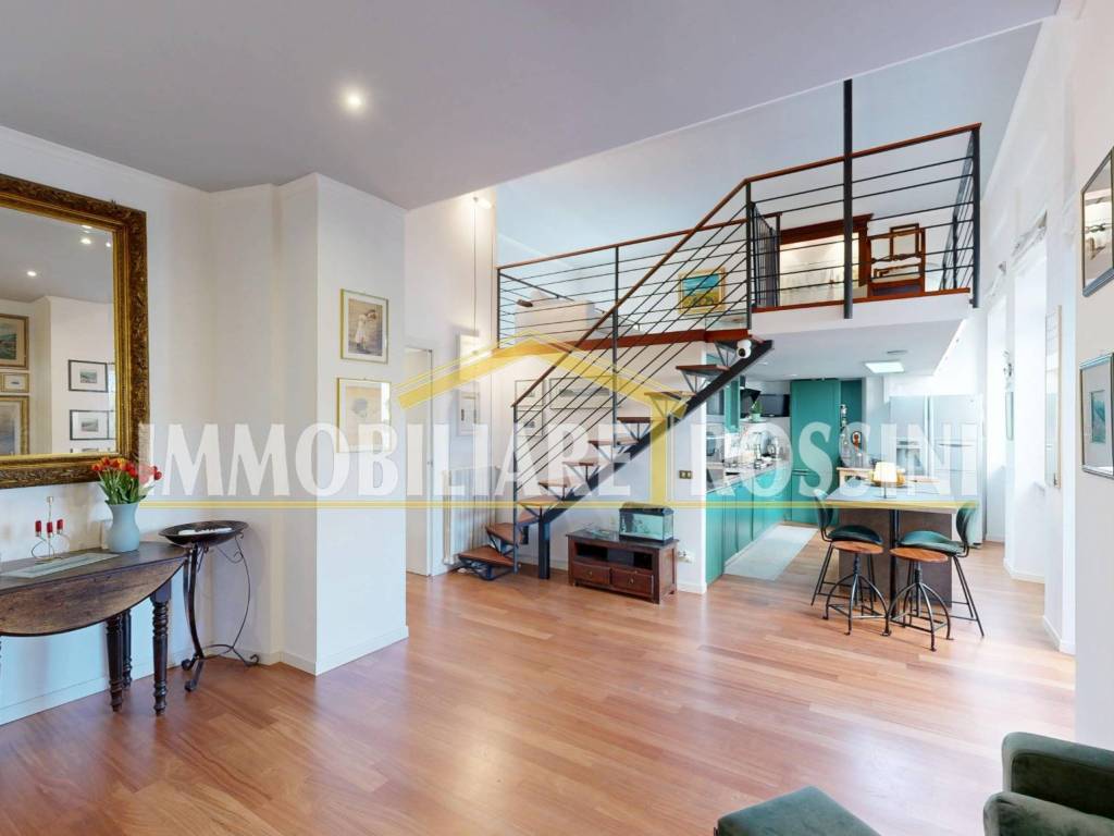 appartamento in vendita a Varese in zona Viale Belforte