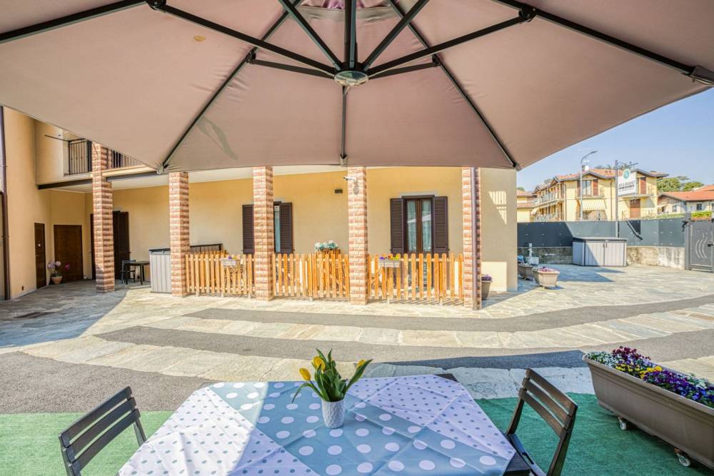 casa indipendente in vendita a Varese in zona Bobbiate