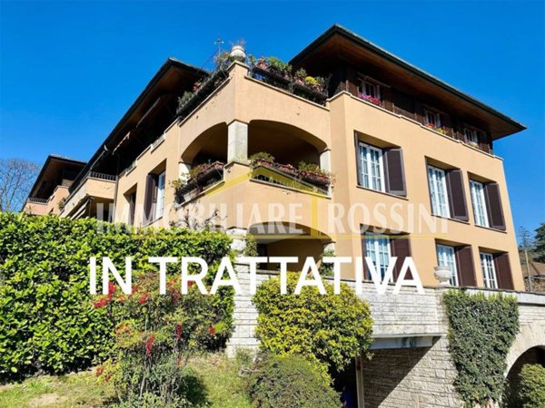 appartamento in vendita a Varese in zona Casbeno