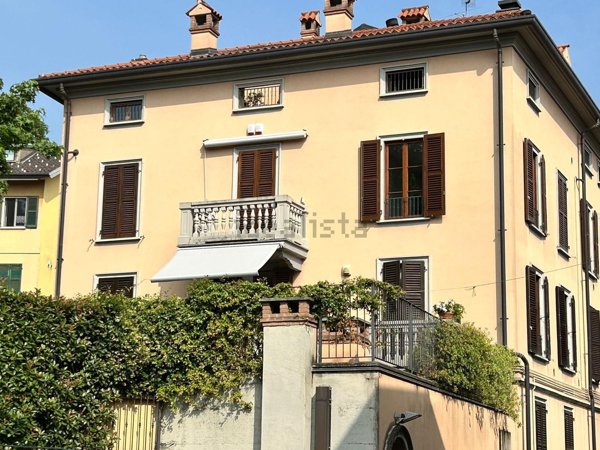 appartamento in vendita a Varese