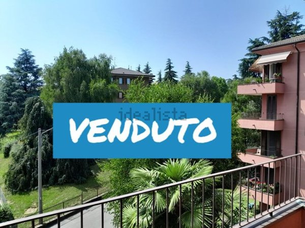 appartamento in vendita a Varese in zona Viale Borri