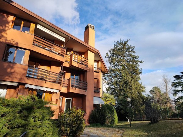 appartamento in vendita a Varese in zona Viale Belforte