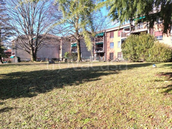 appartamento in vendita a Varese in zona Bobbiate
