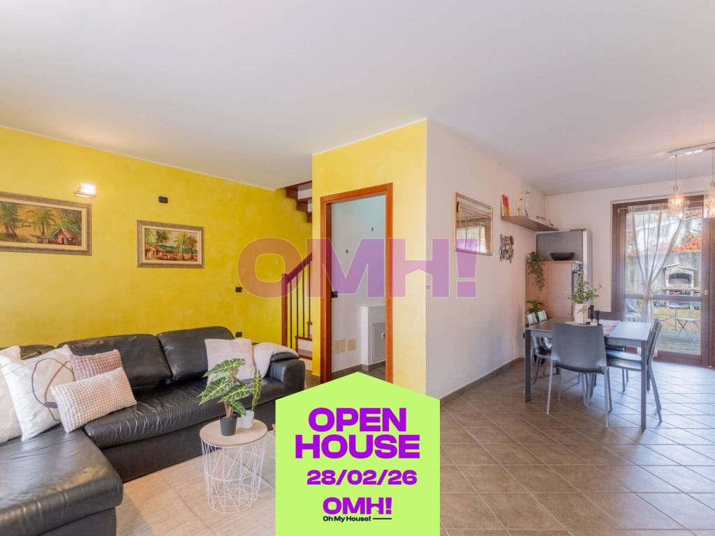 casa indipendente in vendita a Varese in zona Centro Città