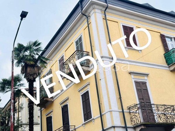 appartamento in vendita a Varese in zona Centro Città