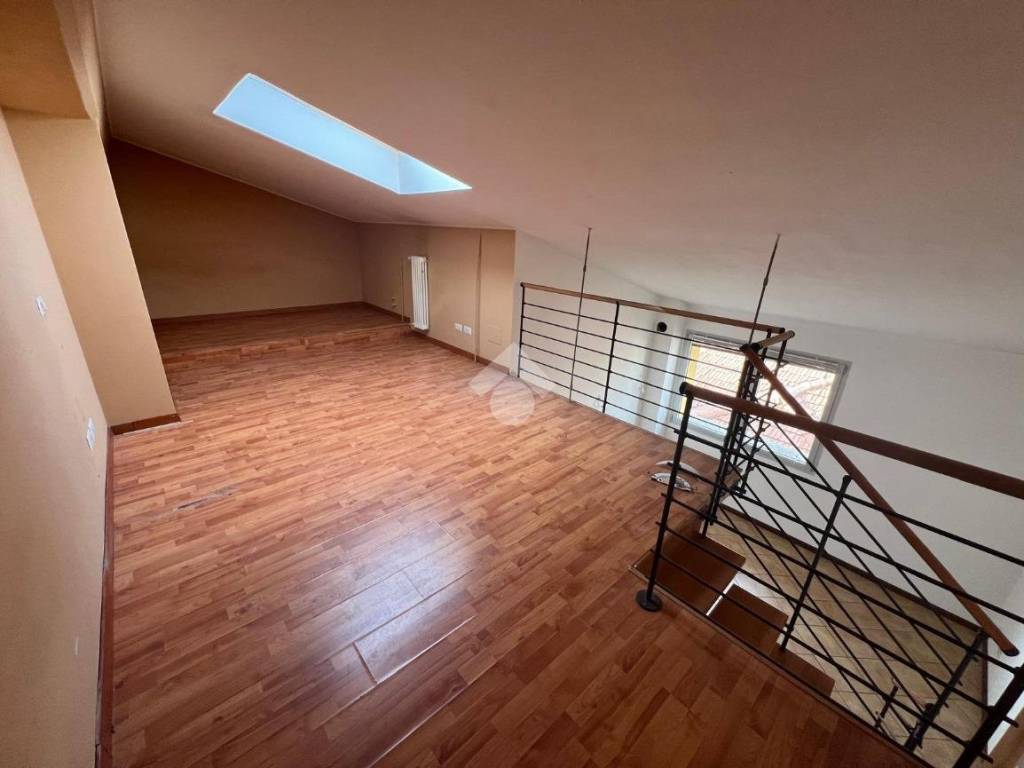 appartamento in vendita a Varese in zona Viale Belforte